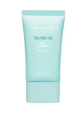 BRING GREEN SUNSCREEN WITTH TEA TREE CICA. NEW IN BOX